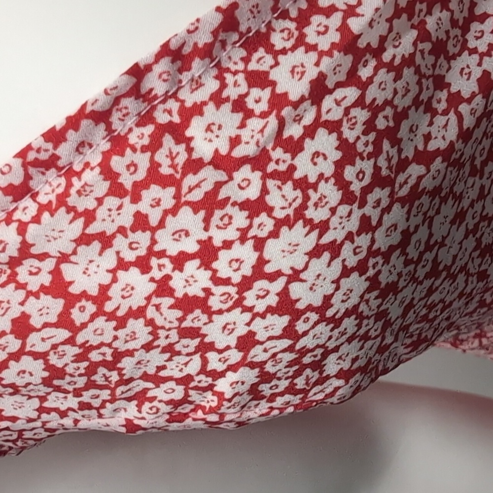 Adorable Summer Dress Red White Wrap Around NEW - Picture 2 of 3